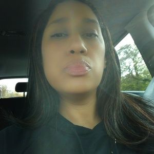 Meet your Posher, Charmaine